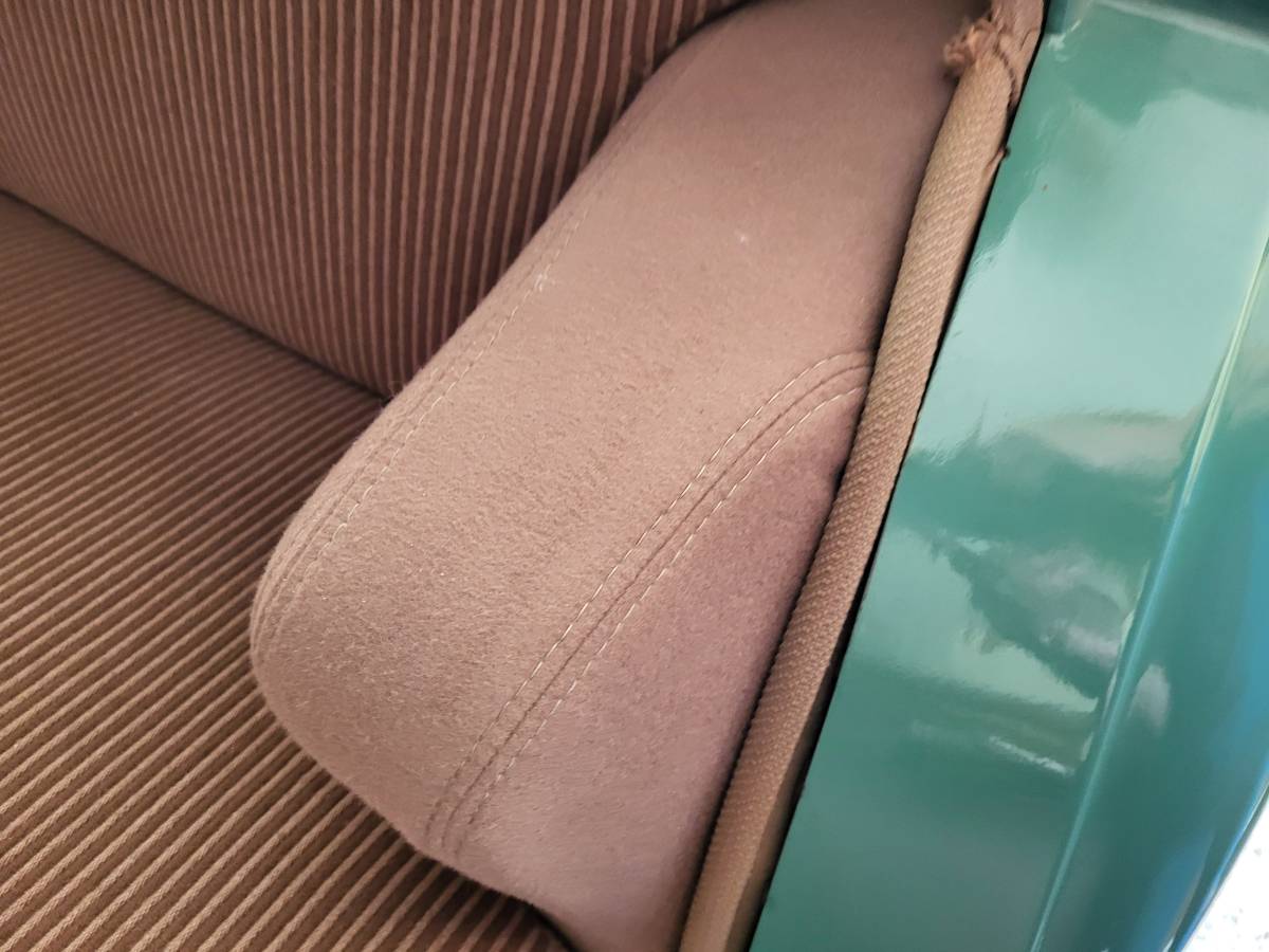 Cadillac-Series-61-1948-green-2