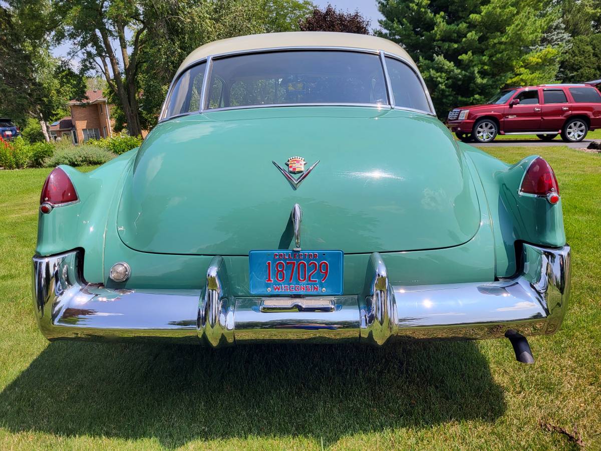 Cadillac-Series-61-1948-green-23