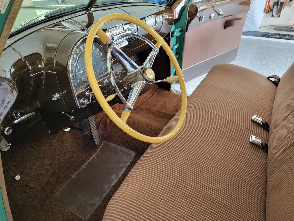 Cadillac-Series-61-1948-green-5