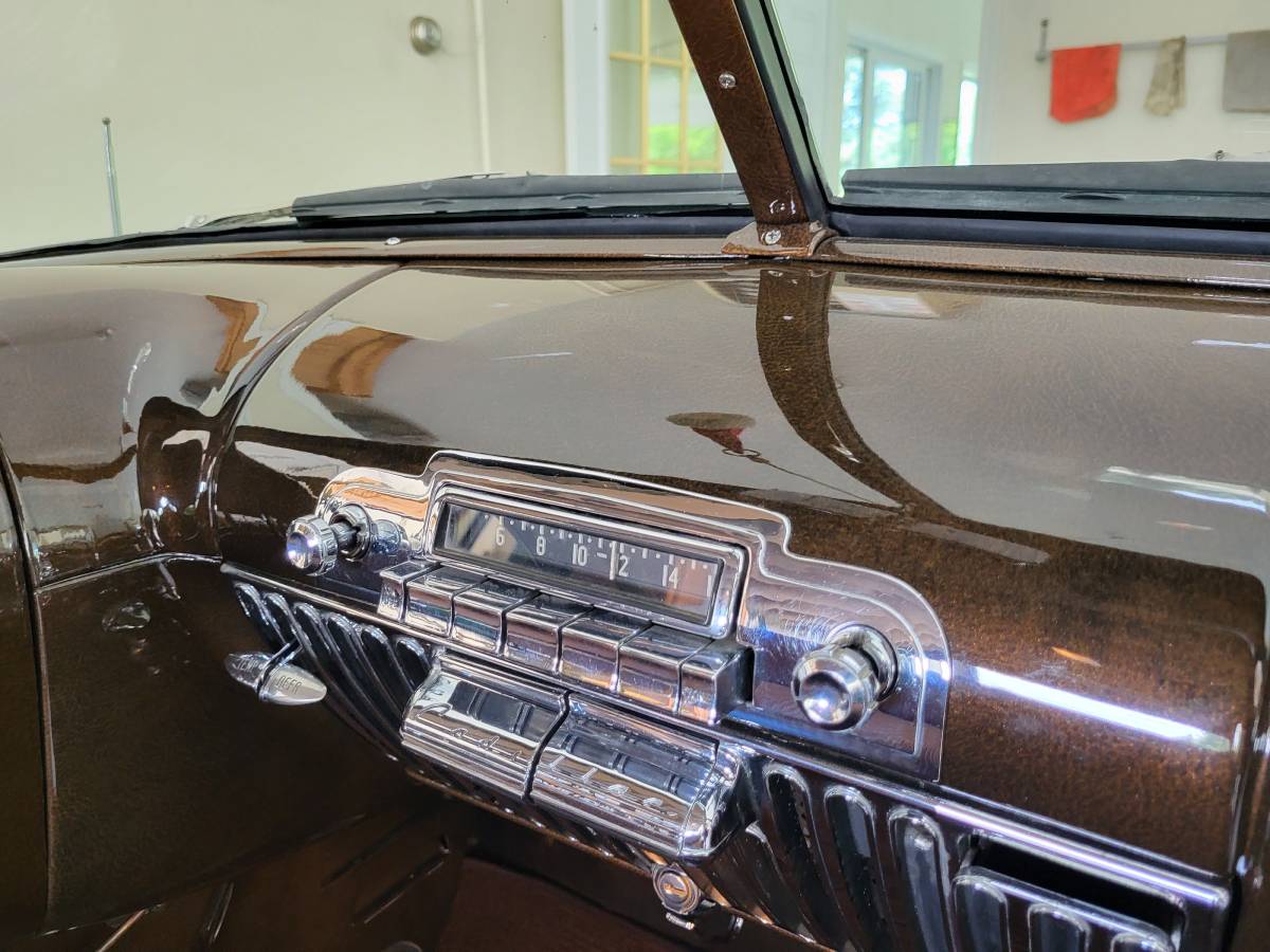 Cadillac-Series-61-1948-green-6