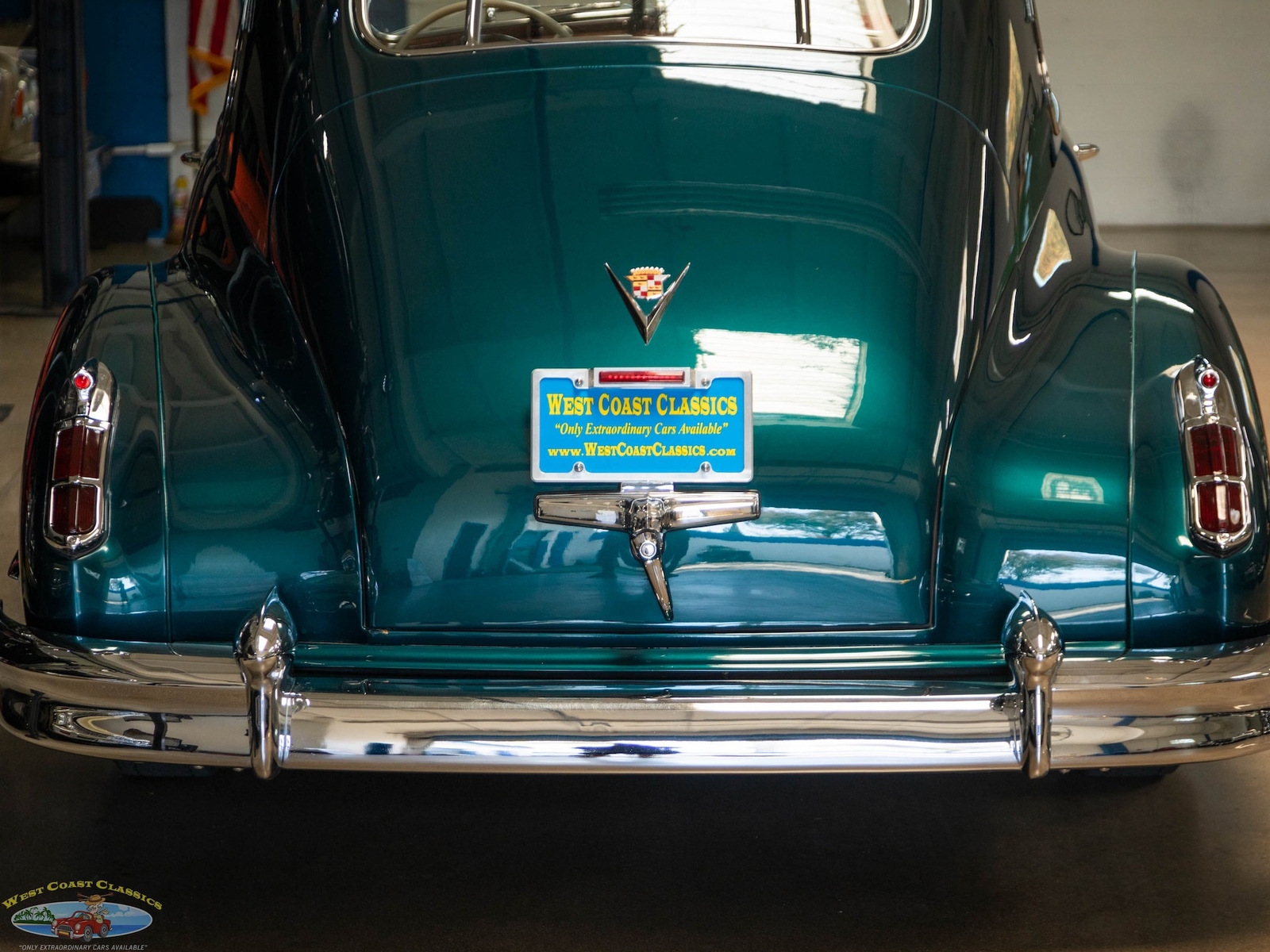 Cadillac-Series-61-Custom-LS-V8-1946-2-Door-Coupe-18