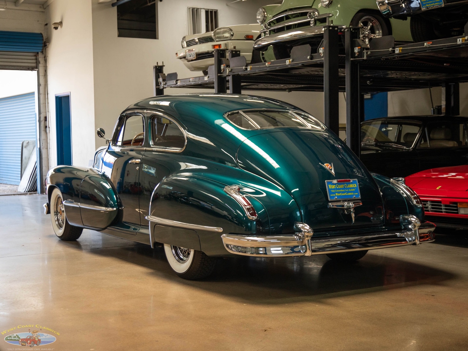 Cadillac-Series-61-Custom-LS-V8-1946-2-Door-Coupe-20