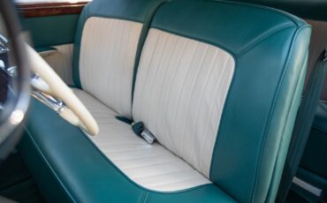 Cadillac-Series-61-Custom-LS-V8-1946-2-Door-Coupe-26