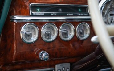 Cadillac-Series-61-Custom-LS-V8-1946-2-Door-Coupe-33