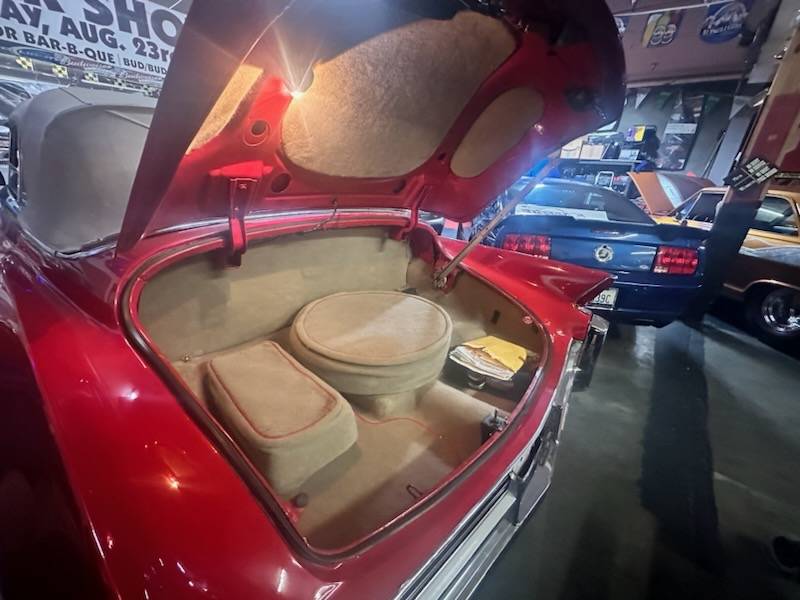 Cadillac-Series-62-1948-red-15