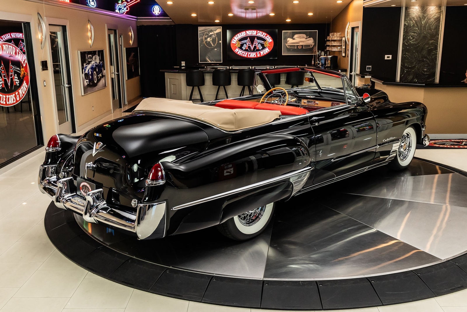 Cadillac-Series-62-1949-Convertible-14