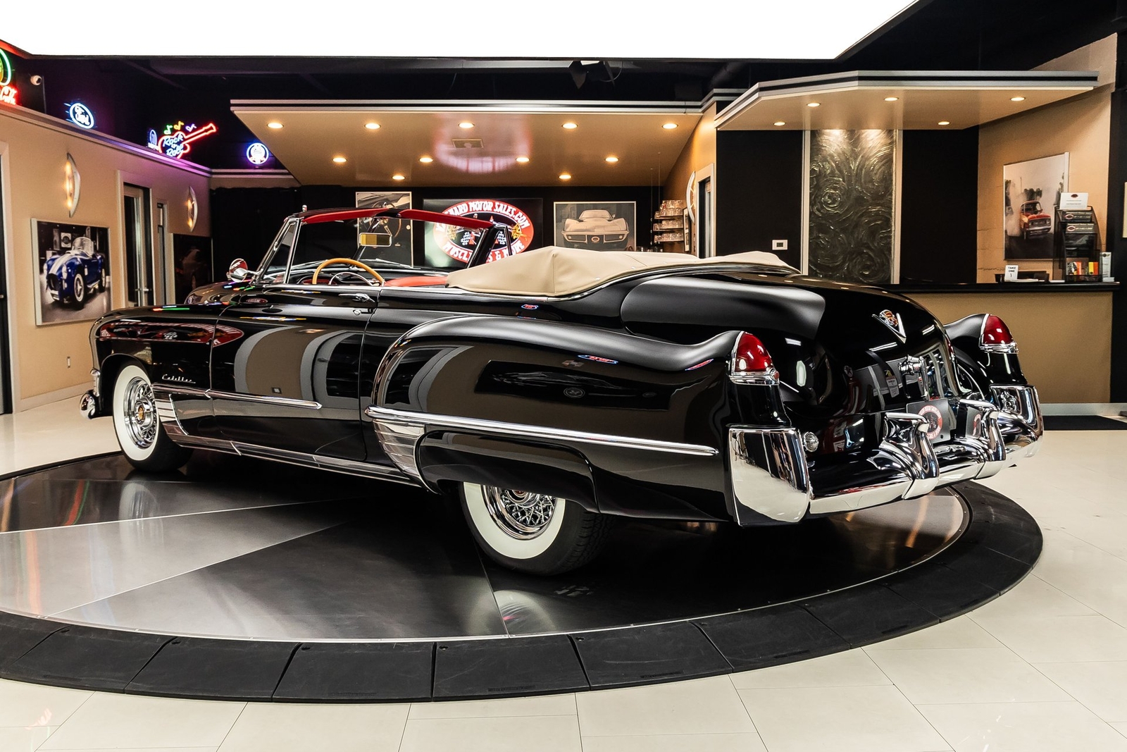 Cadillac-Series-62-1949-Convertible-17