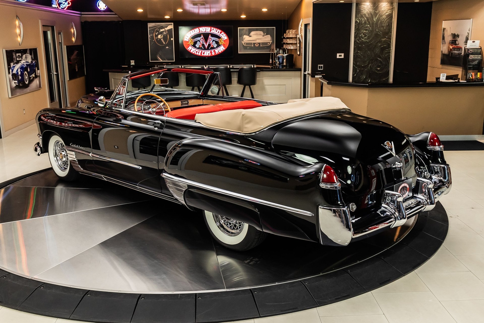 Cadillac-Series-62-1949-Convertible-18