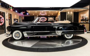 Cadillac-Series-62-1949-Convertible-19