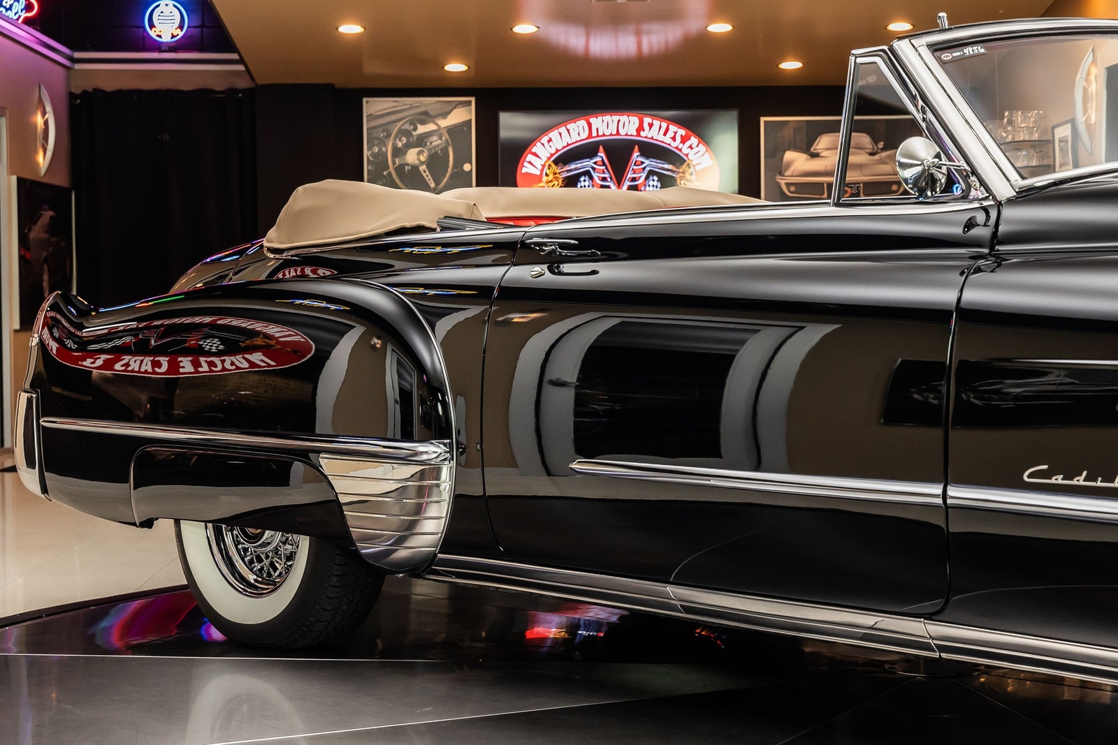 Cadillac-Series-62-1949-Convertible-23
