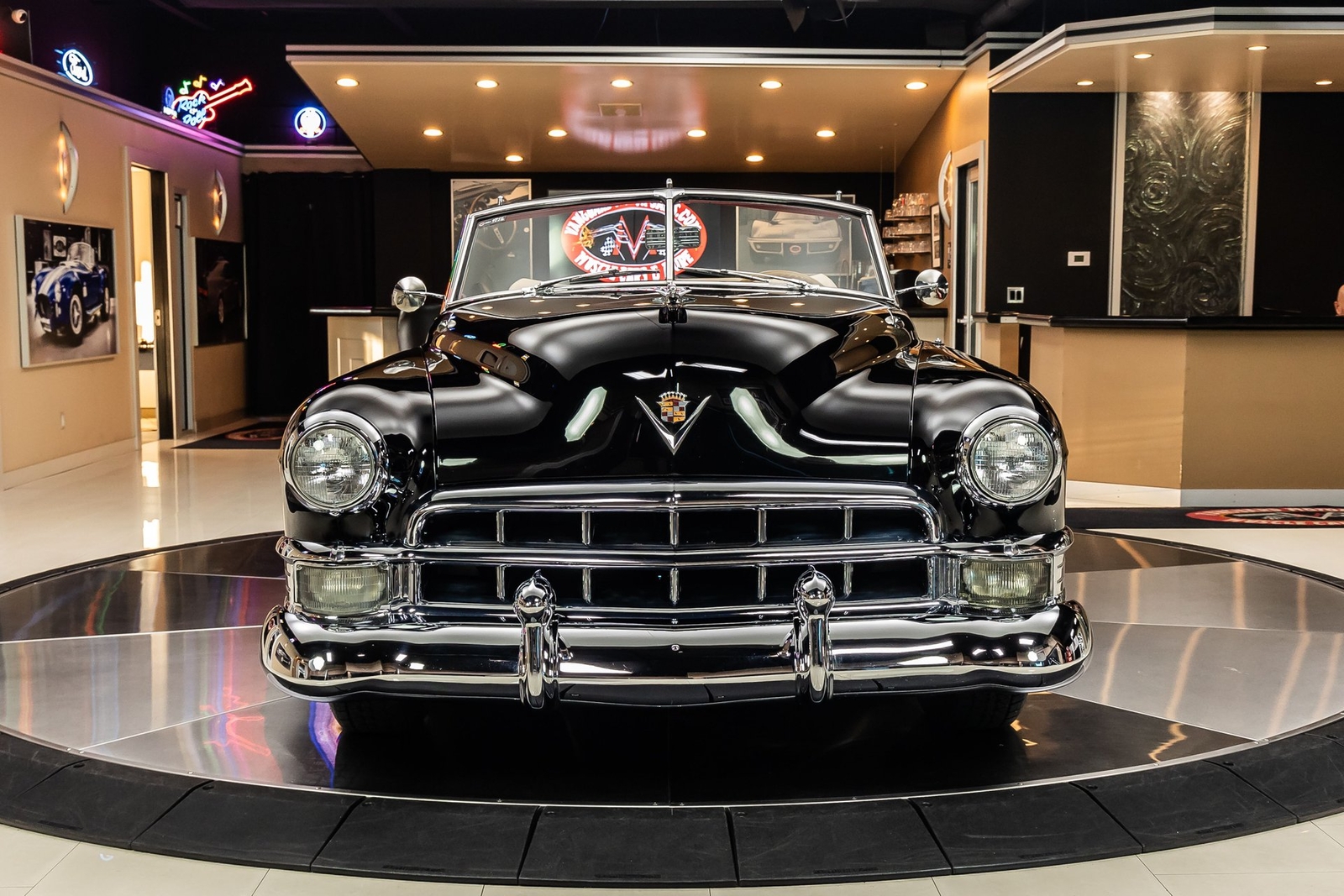 Cadillac-Series-62-1949-Convertible-8