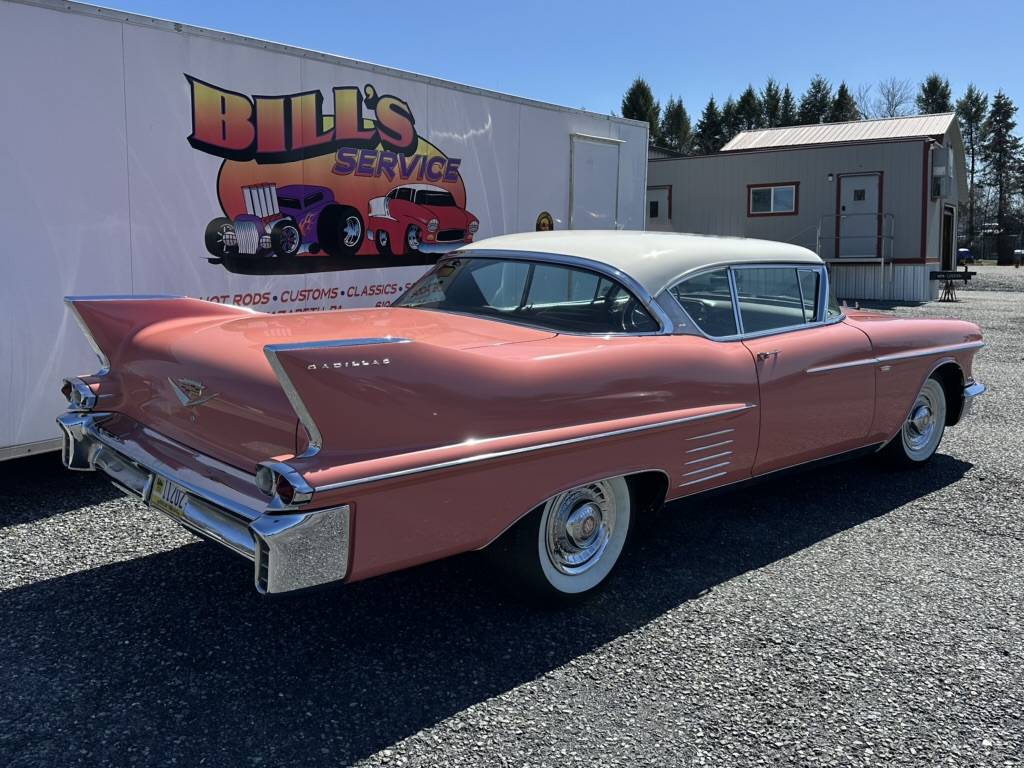 Cadillac-Series-62-1958-custom-7