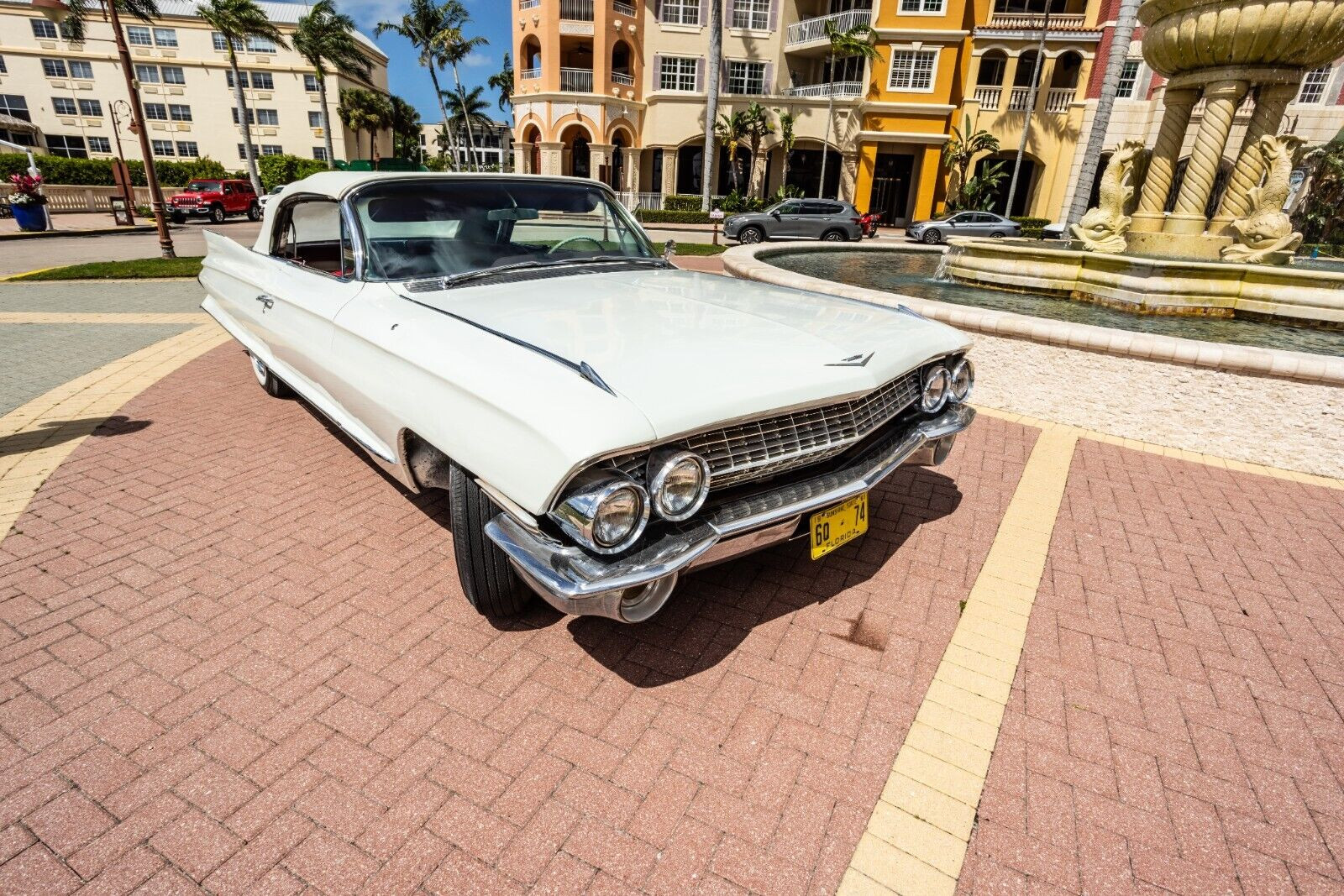 Cadillac-Series-62-1961-Convertible-2
