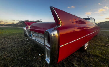 Cadillac-Series-62-1963-Convertible-15