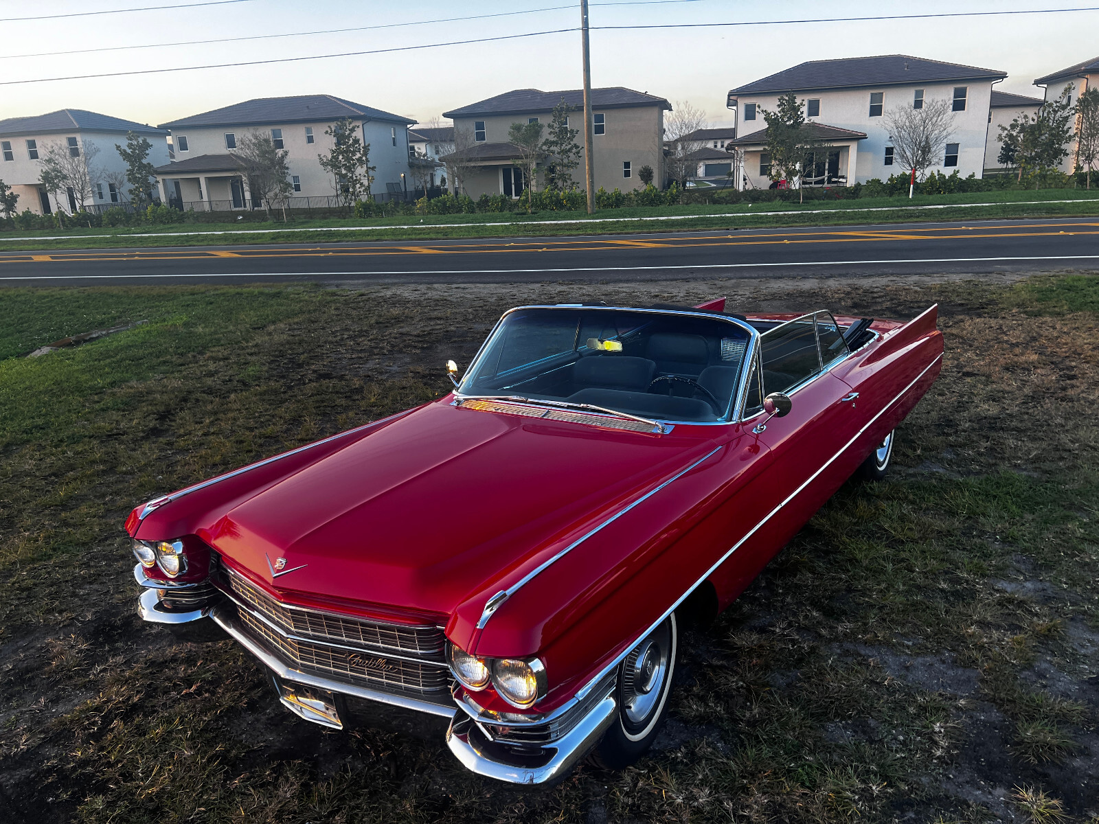 Cadillac-Series-62-1963-Convertible-17