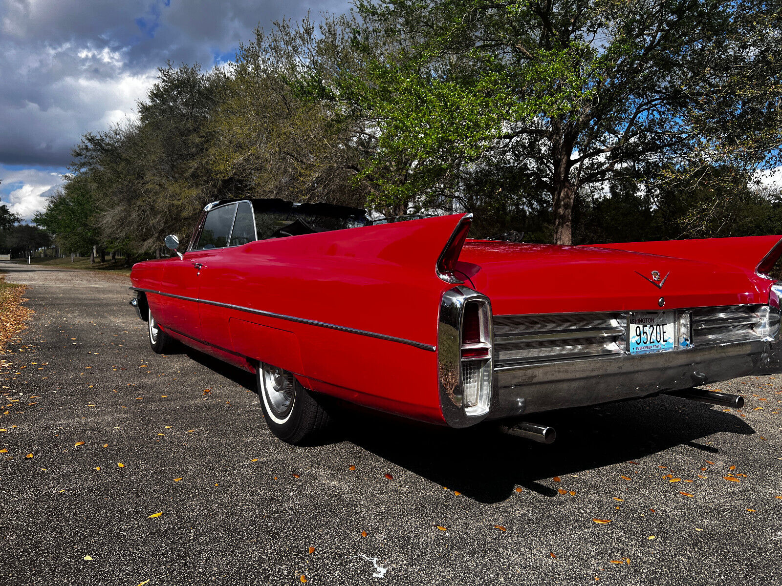 Cadillac-Series-62-1963-Convertible-25