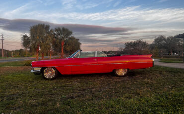 Cadillac-Series-62-1963-Convertible-29