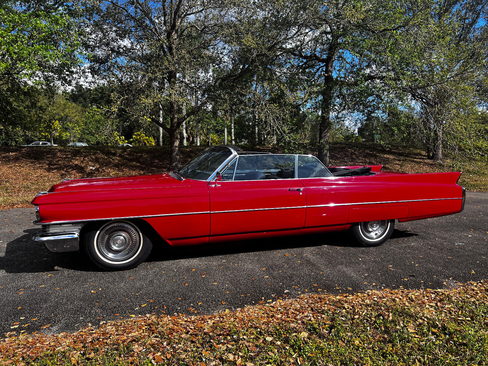 Cadillac-Series-62-1963-Convertible