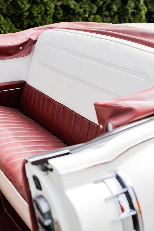 Cadillac-Series-62-convertible-1956-white-2