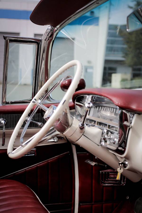 Cadillac-Series-62-convertible-1956-white-3