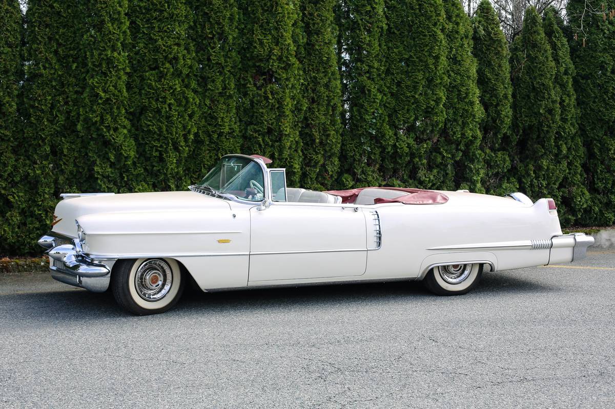 Cadillac-Series-62-convertible-1956-white