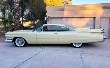 Cadillac-Series-62-coupe-1959-2