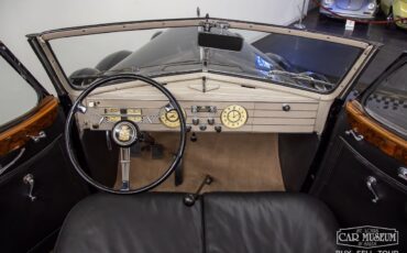 Cadillac-Series-85-1937-Sedan-7