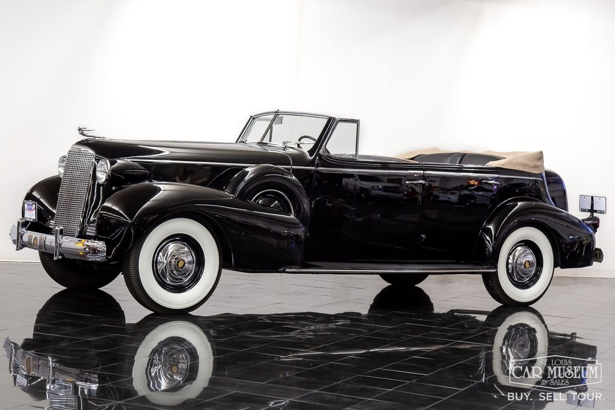 Cadillac-Series-85-1937-Sedan