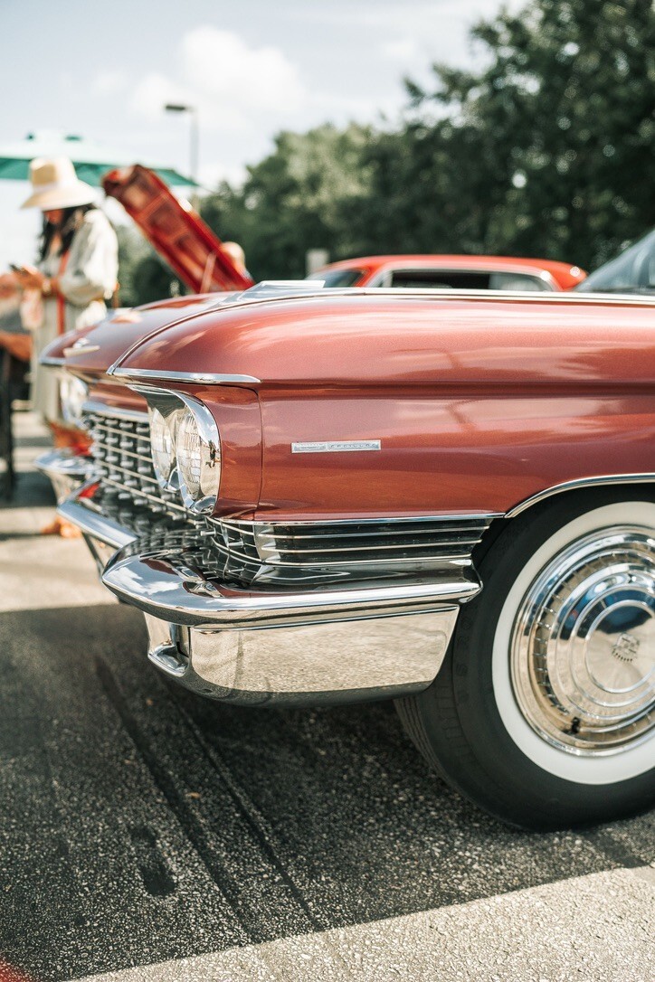 Cadillac-Series-Sixty-Two-Four-Window-Sedan-6239A-1960-Sedan-10