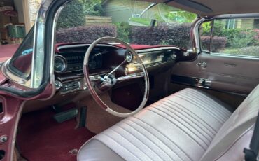 Cadillac-Series-Sixty-Two-Four-Window-Sedan-6239A-1960-Sedan-13