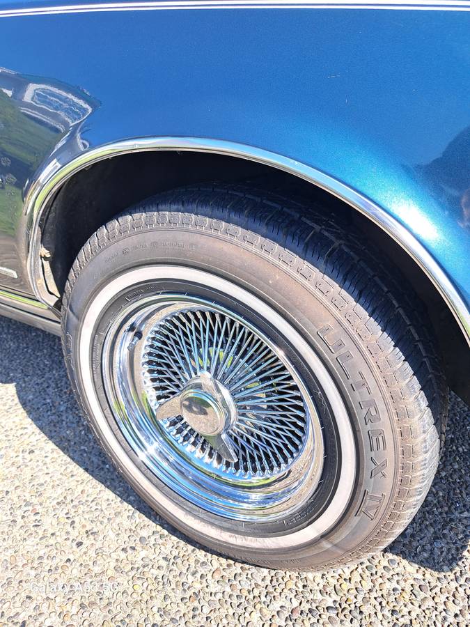 Cadillac-Seville-1977-blue-2