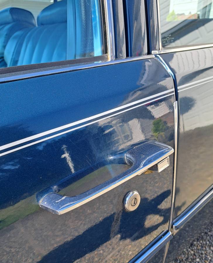 Cadillac-Seville-1977-blue-5