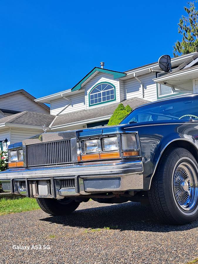 Cadillac-Seville-1977-blue