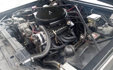 Cadillac-Seville-1983-black-3