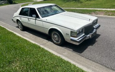 Cadillac-Seville-1984-Sedan-2