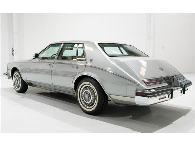 Cadillac-Seville-1984-Sedan-7