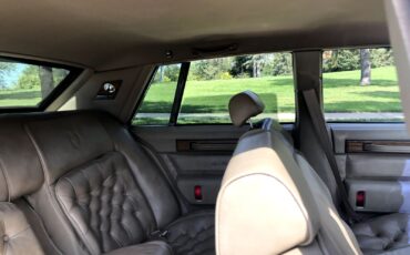 Cadillac-Seville-1985-Sedan-23