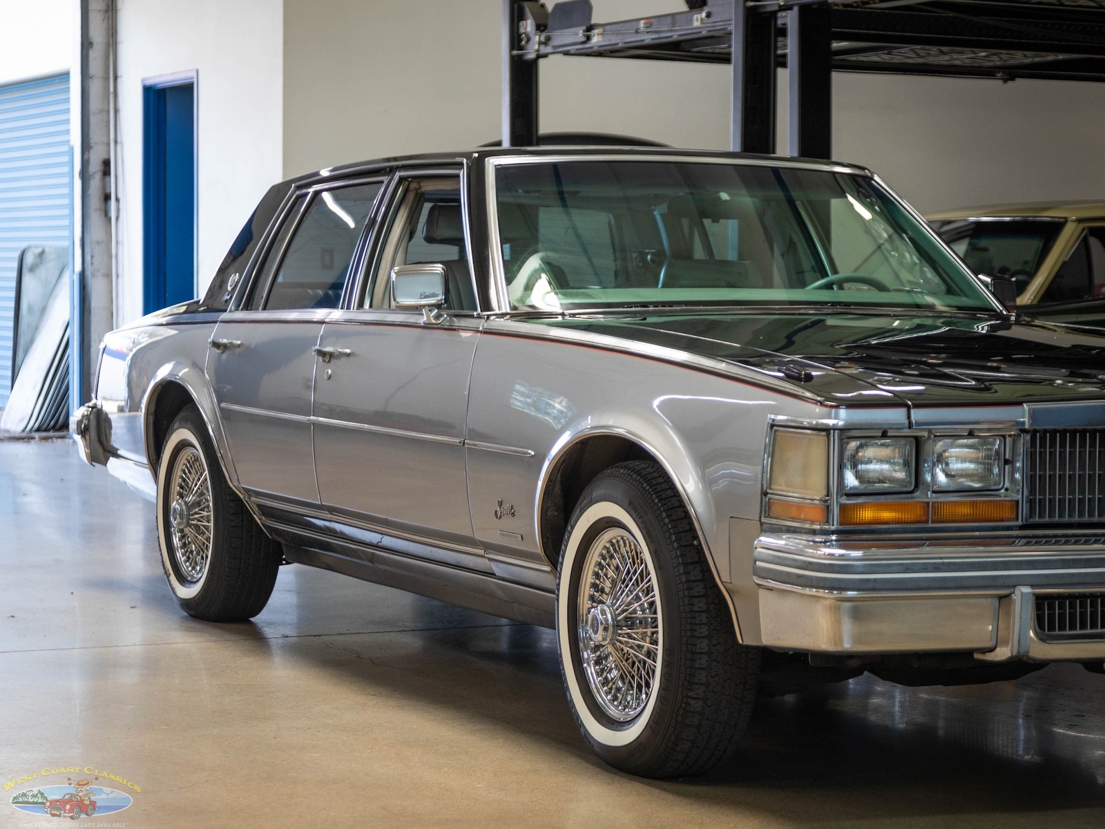 Cadillac-Seville-Elegante-1979-4-Door-Sedan-10