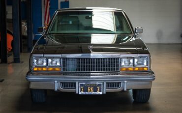 Cadillac-Seville-Elegante-1979-4-Door-Sedan-12