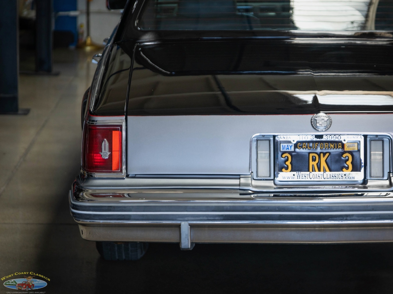 Cadillac-Seville-Elegante-1979-4-Door-Sedan-17
