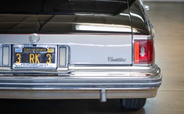 Cadillac-Seville-Elegante-1979-4-Door-Sedan-19