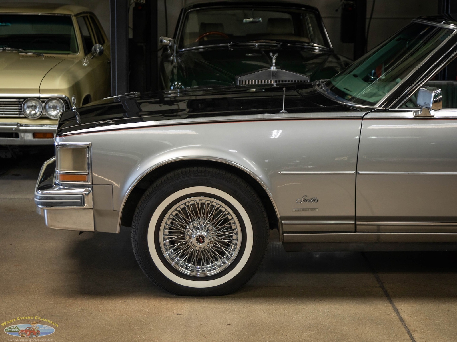 Cadillac-Seville-Elegante-1979-4-Door-Sedan-4