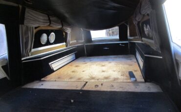 Cadillac-Superior-1958-Hearse-27