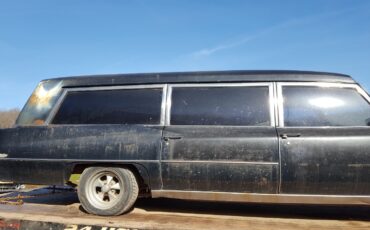 Cadillac-hearse-1970-1