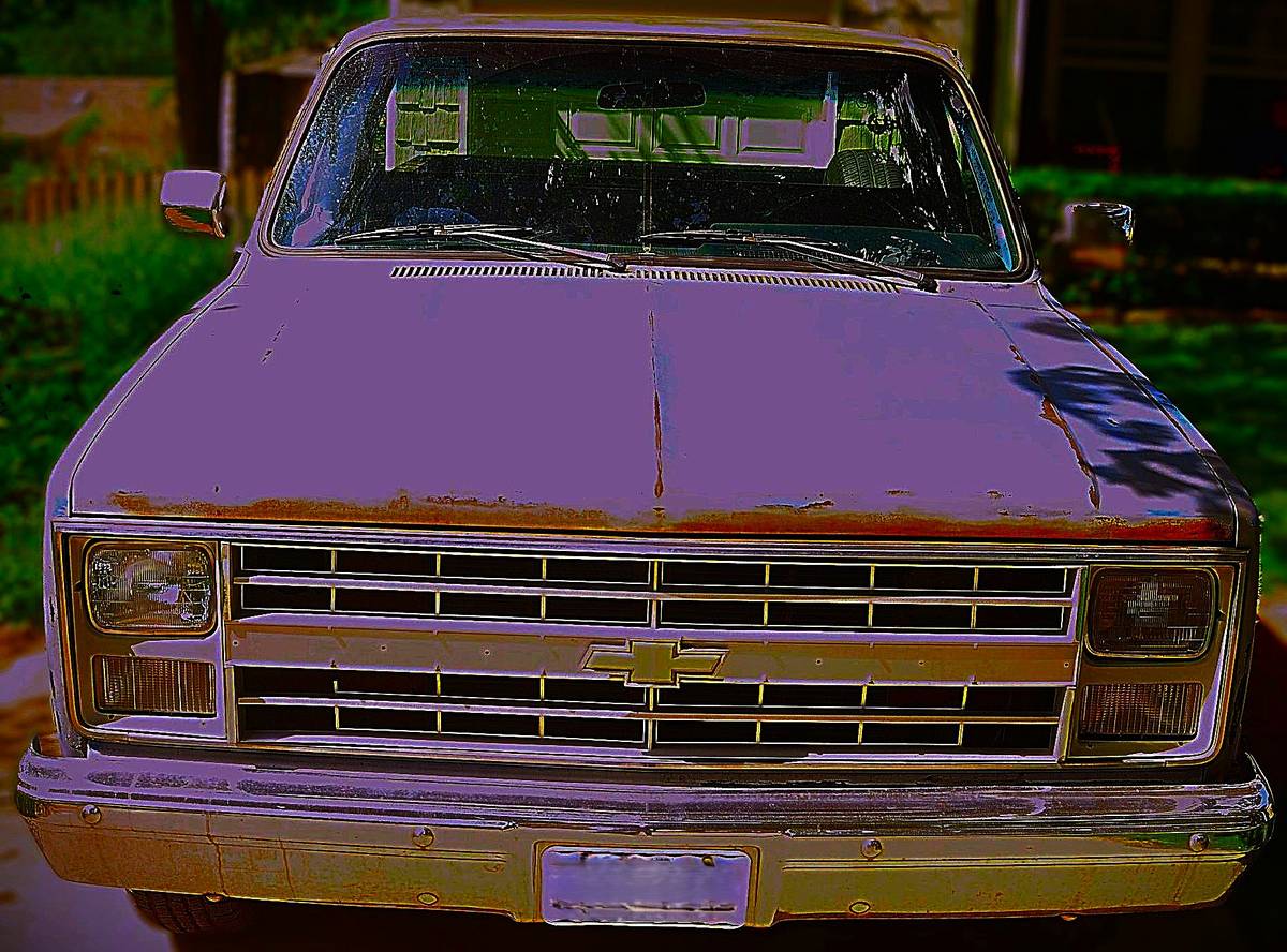 Chevrolet-12-ton-1985-silver-2