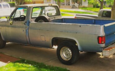 Chevrolet-12-ton-1985-silver