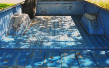 Chevrolet-12-ton-1985-silver-9