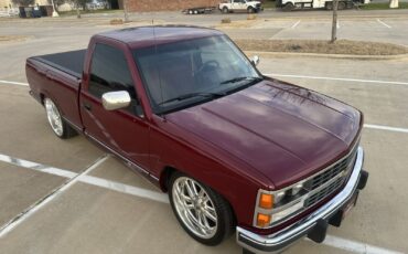 Chevrolet-1500-1988-Standard-Cab-Pickup-1