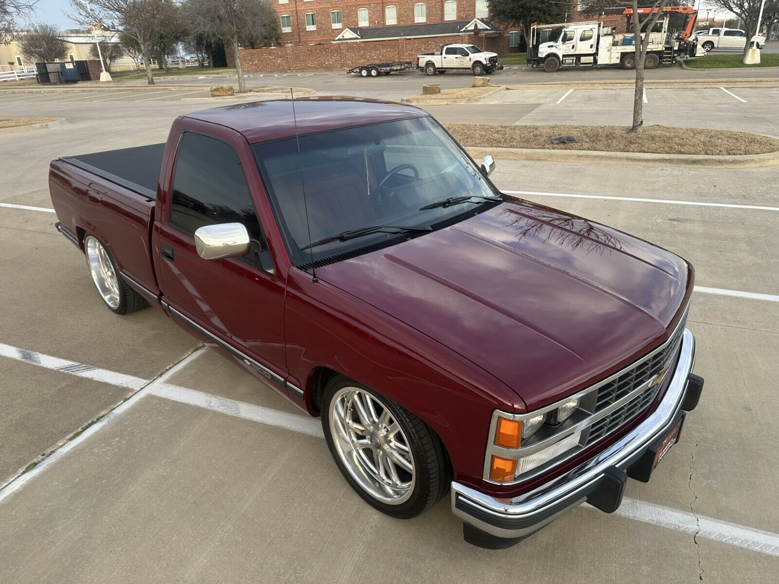 Chevrolet-1500-1988-Standard-Cab-Pickup-1