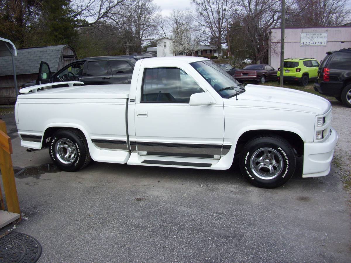 Chevrolet-1500-1988-white-1